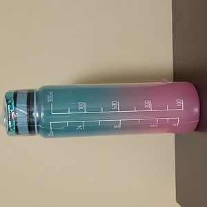 32oz Plastic Water Bottle